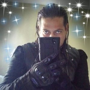 Meet your Posher, Alex